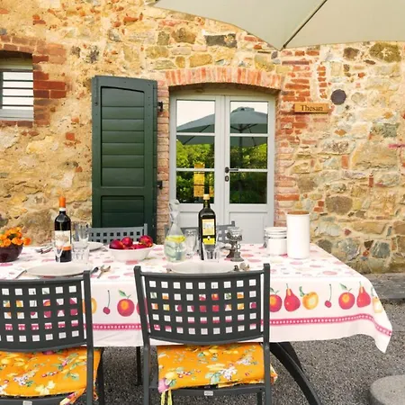 Piccolo Borgo Gagnoni Vakantiehuis *