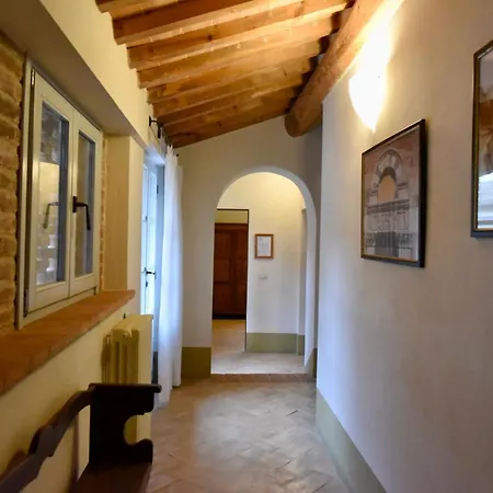 Piccolo Borgo Gagnoni Vakantiehuis *